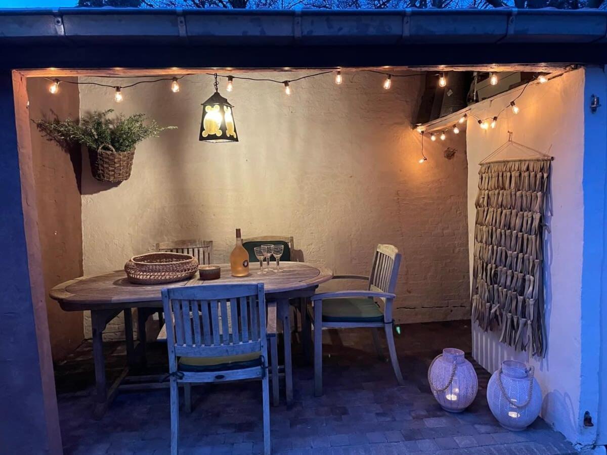 Huswell - Charming Town-house In The Center Of Holiday home Bruges